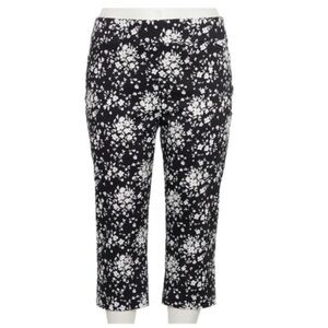 NWT Croft & Barrow Capri Pants Floral Comfort Waistband Stretch 6 Petite